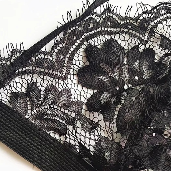 💎✨ Rosalie Lace Bralette - Picture 4 of 5